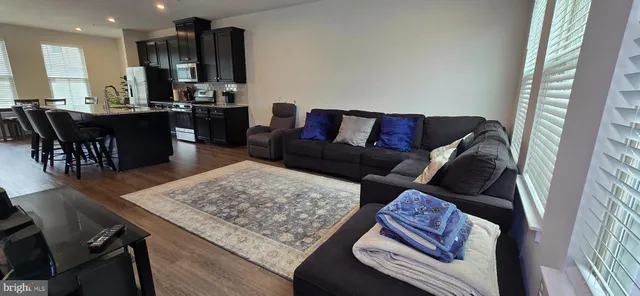 $3,050 | 7964 Big Roundtop Road, Hanover, MD 21076