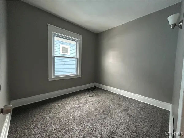 $1,250 | 108 Lisbon Avenue, Buffalo, NY 14214