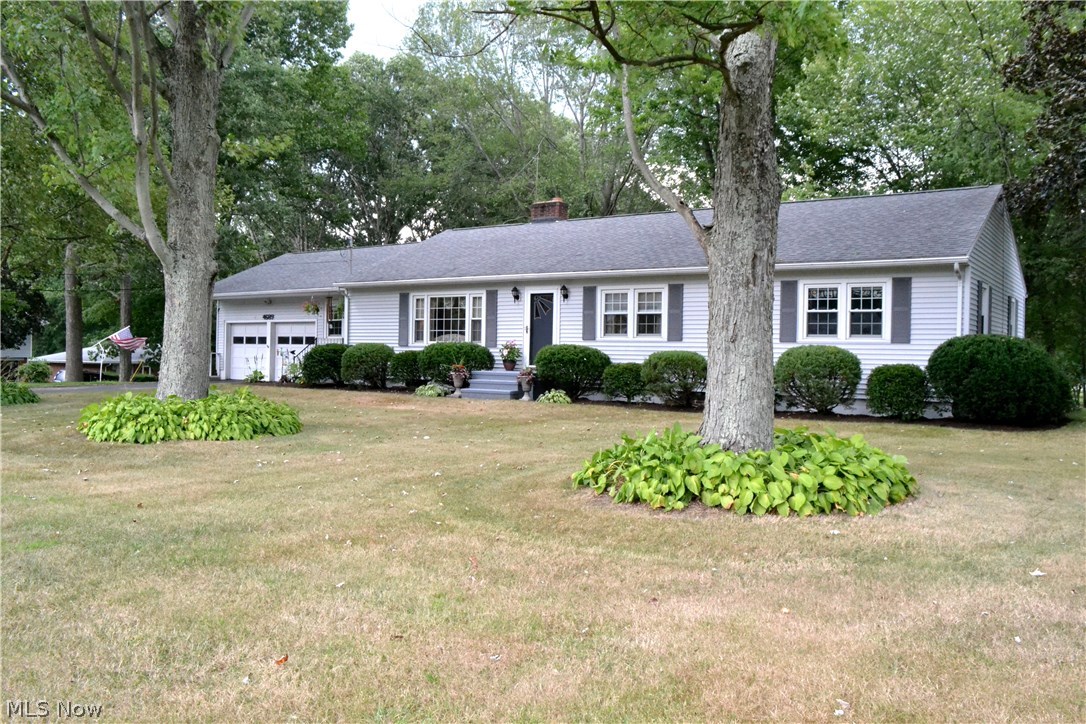 4689 Manchester Road New Franklin, OH 44203 - Photo 2 of 25 Gallery Image 2