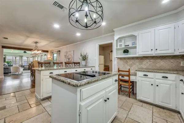 $489,900 | 104 Brookview, Decatur, TX 76234