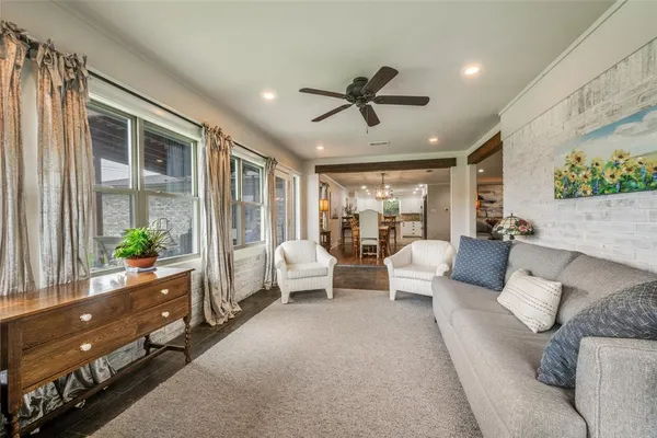 $489,900 | 104 Brookview, Decatur, TX 76234