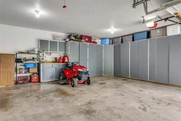 $489,900 | 104 Brookview, Decatur, TX 76234