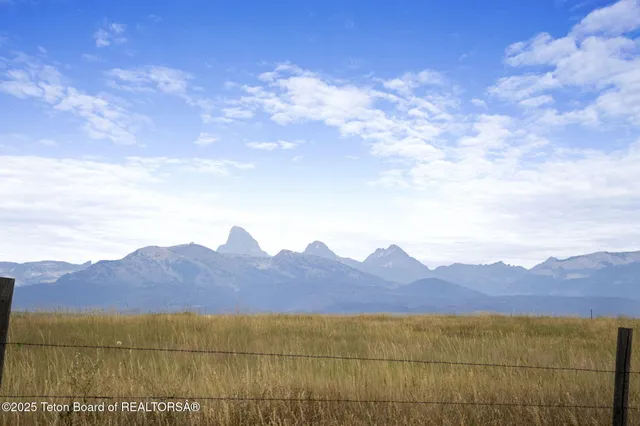 $265,000 | 9370 Luster Court, Tetonia, ID 83452