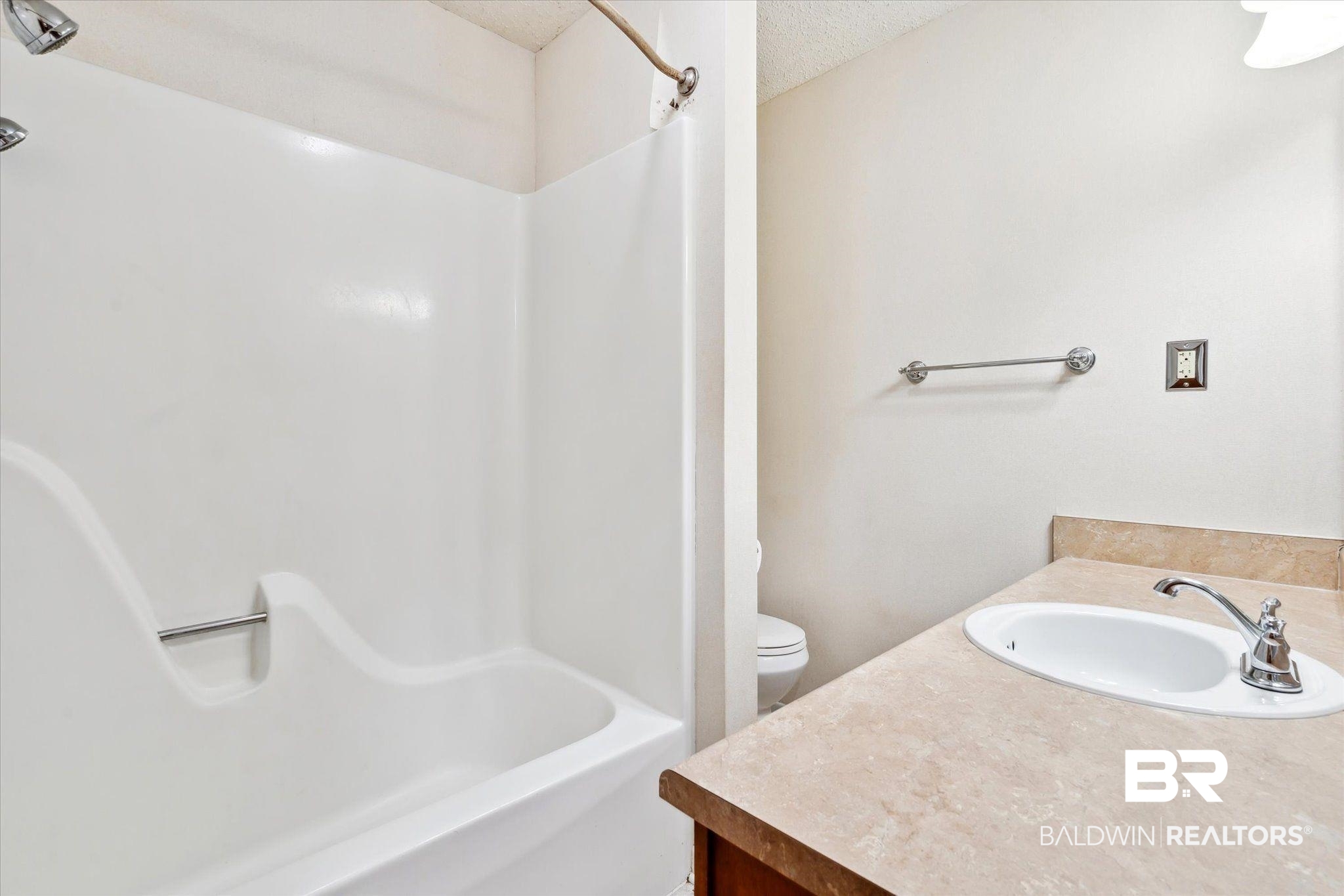 4801 Belle Isle Lane Mobile, AL 36619 - Photo 14 of 20