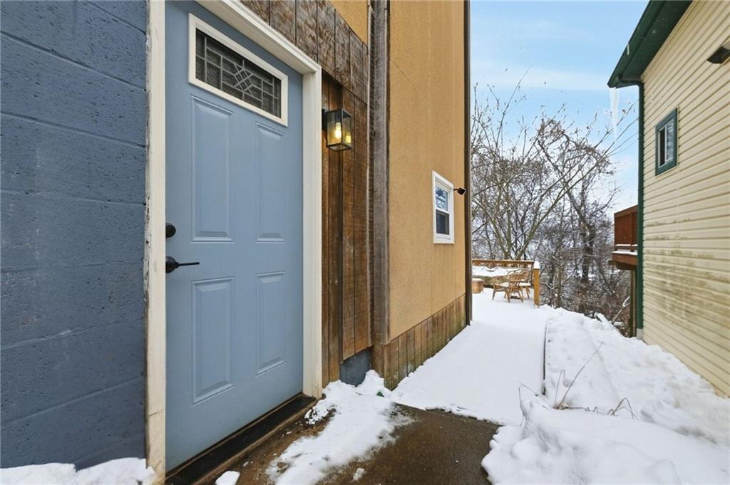 106 Logan Street Pittsburgh, PA 15209 - Photo 32 of 40 a view of a outdoor space