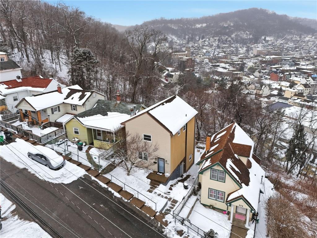 106 Logan Street Pittsburgh, PA 15209 - Photo 36 of 40 an aerial view of multiple house