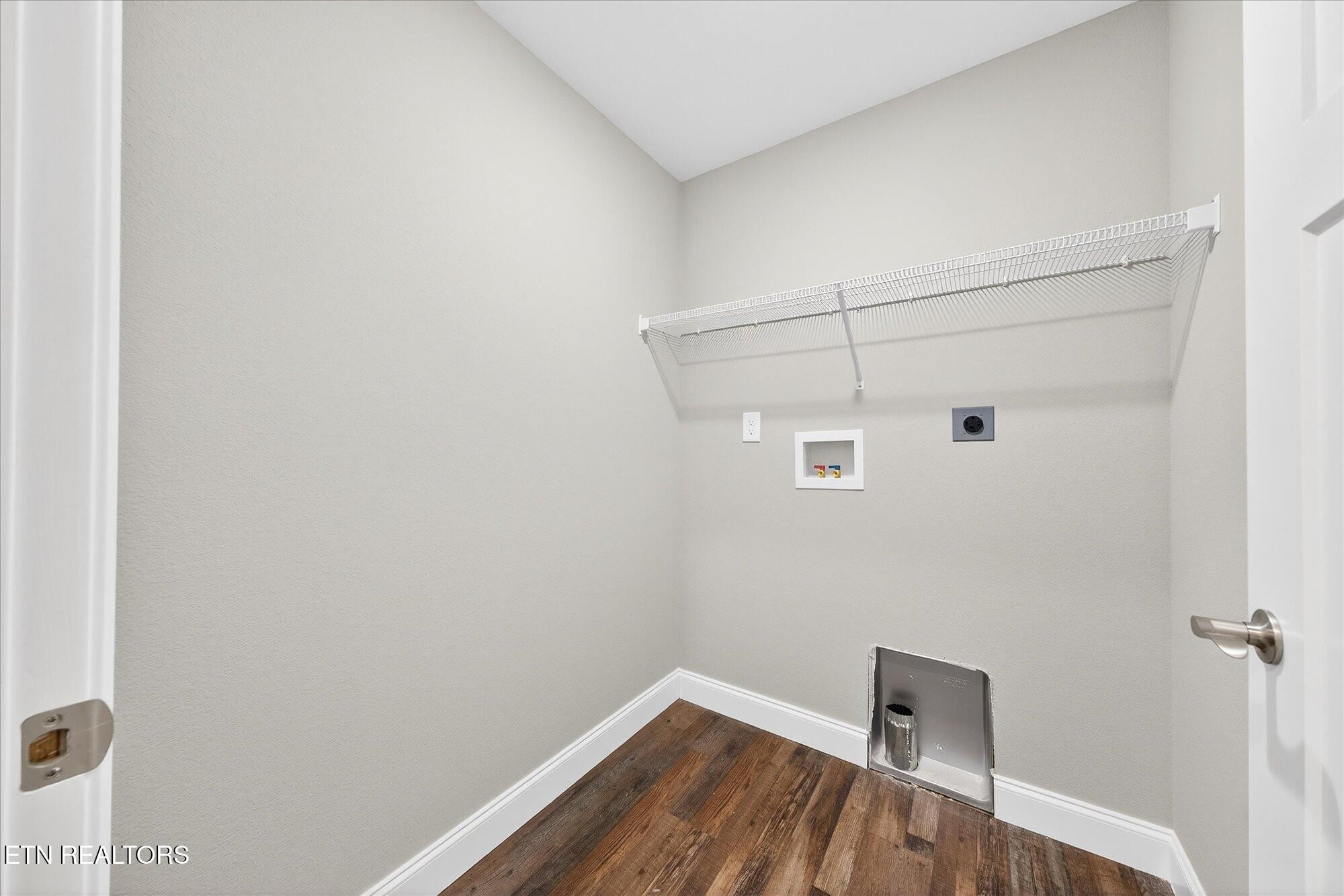 1311 Cook Road Crossville, TN 38555 - Photo 19 of 32 Gallery Image 19