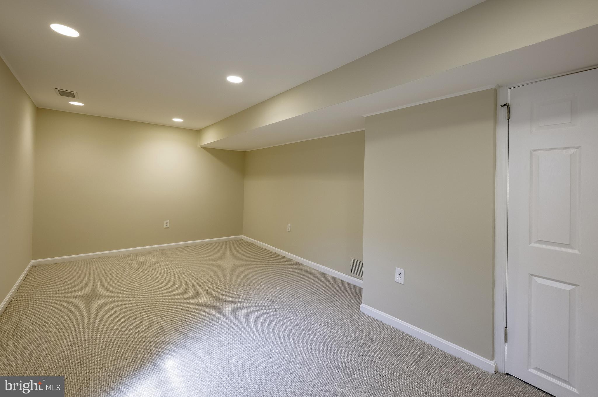 4 Ritchfield Court Rockville, MD 20850 - Photo 35 of 42