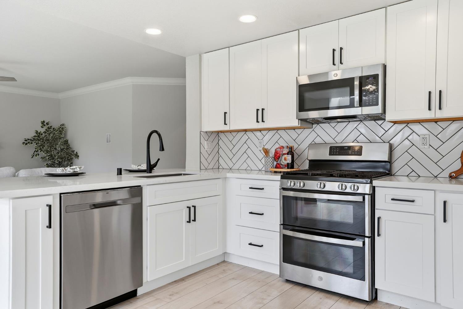 3110 Strand Road Rocklin, CA 95765 - Photo 16 of 94