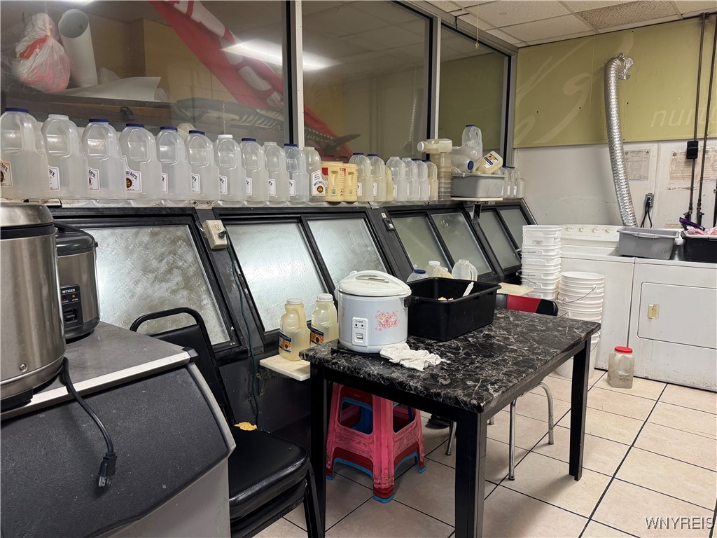 837 Niagara Street Buffalo, NY 14213 - Photo 17 of 43