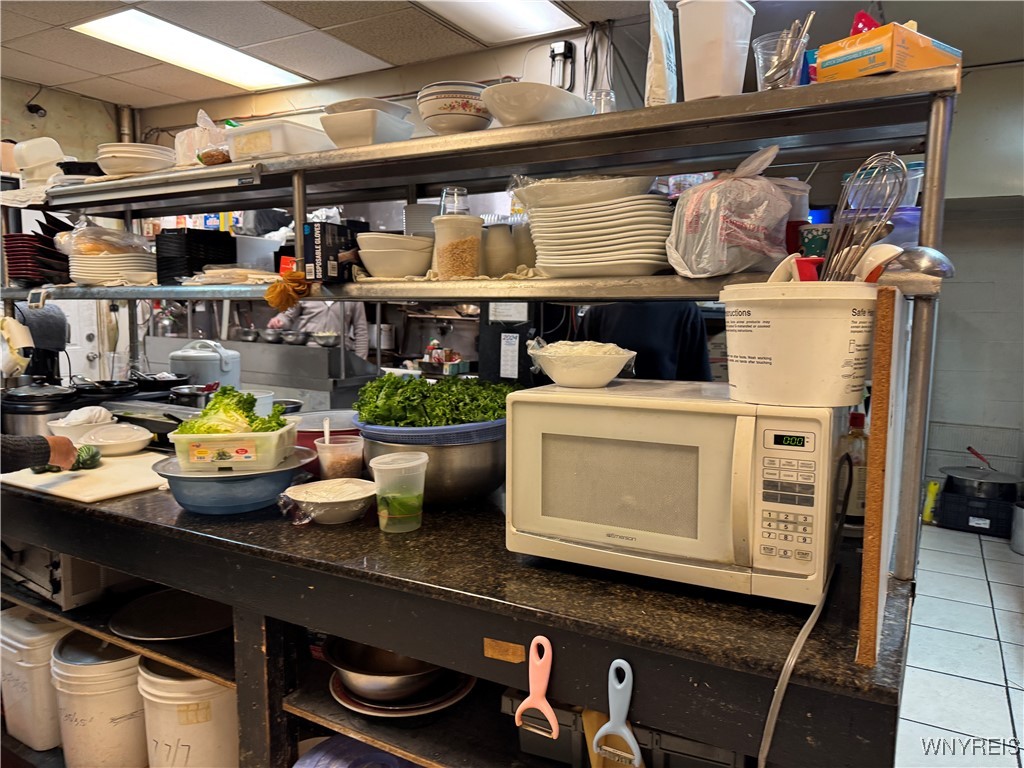 837 Niagara Street Buffalo, NY 14213 - Photo 18 of 43