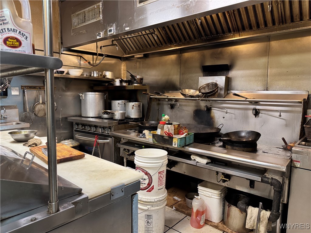 837 Niagara Street Buffalo, NY 14213 - Photo 19 of 43