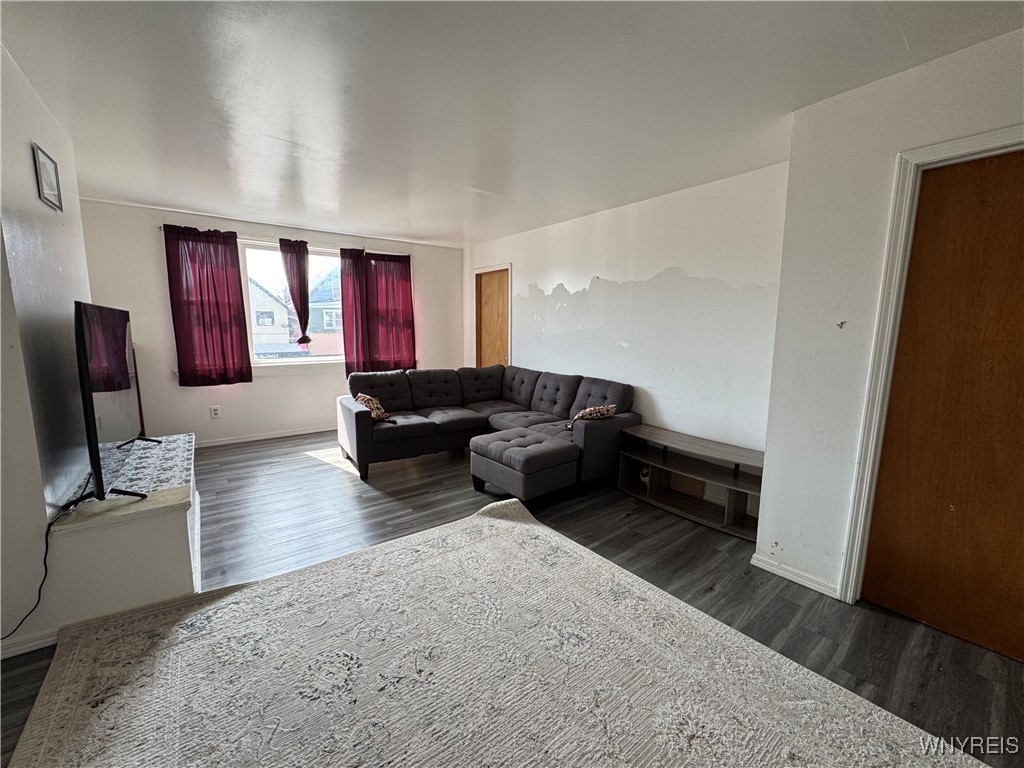 837 Niagara Street Buffalo, NY 14213 - Photo 24 of 43