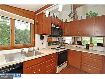 2815 Quarry Road Bryn Athyn, PA 19006 - Photo 4 of 11 Kitchen