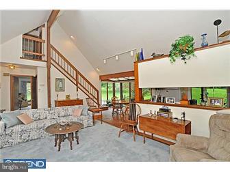2815 Quarry Road Bryn Athyn, PA 19006 - Photo 5 of 11 Living Room
