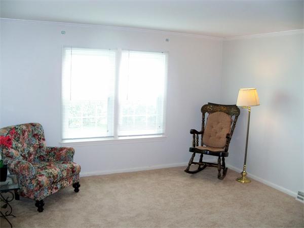 8 Queens Road, Unit 194 Attleboro, MA 02703 - Photo 18 of 30 Gallery Image 18