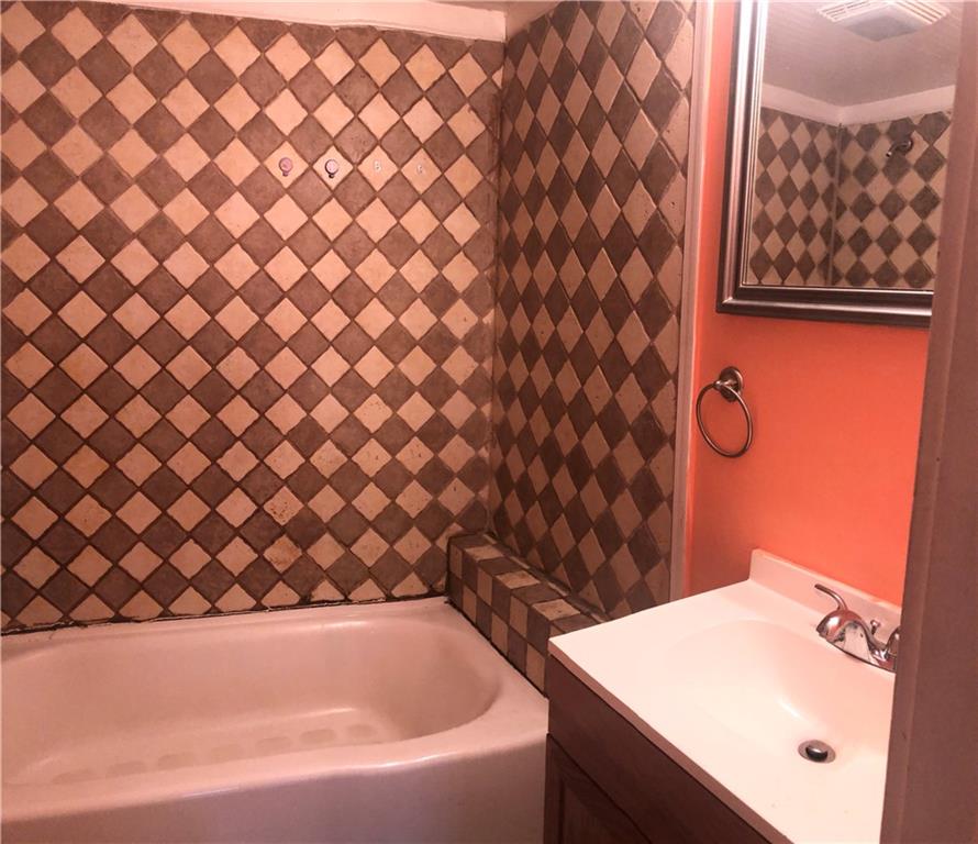 2176 Enon Road Morganton, NC 28655 - Photo 3 of 9 Gallery Image 3