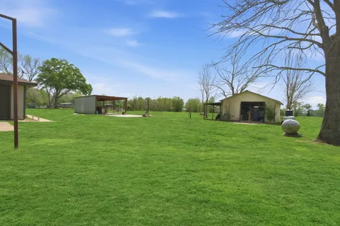 $375,000 | 1858 County Road 2066, Hull, TX 77564