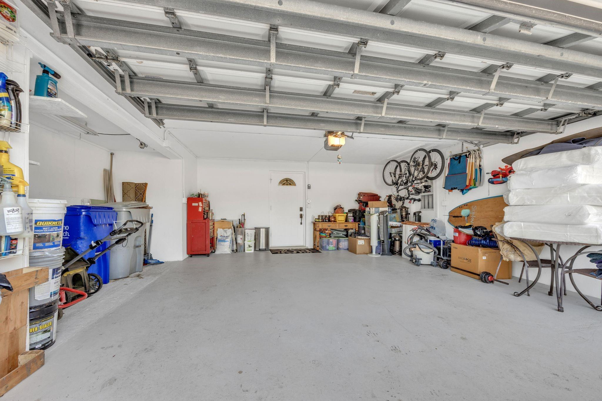 1611 Southwest 3rd Avenue Pompano Beach, FL 33060 - Photo 14 of 35 Garage