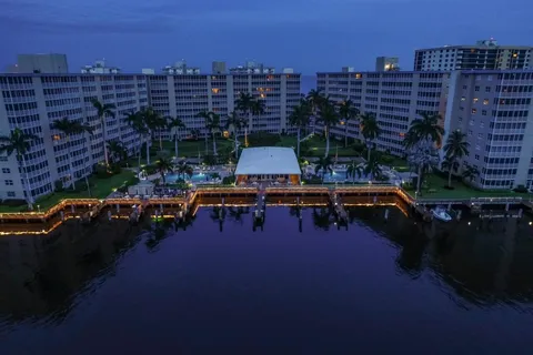 $385,000 | 3310 South Ocean Boulevard, Unit 528D, Highland Beach, FL 33487