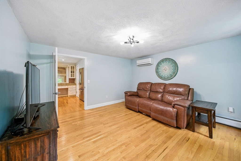 23 Hickory Ridge Road Rehoboth, MA 02769 - Photo 11 of 39 Gallery Image 11
