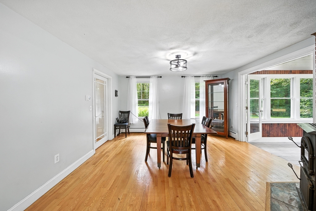 23 Hickory Ridge Road Rehoboth, MA 02769 - Photo 8 of 39 Gallery Image 8