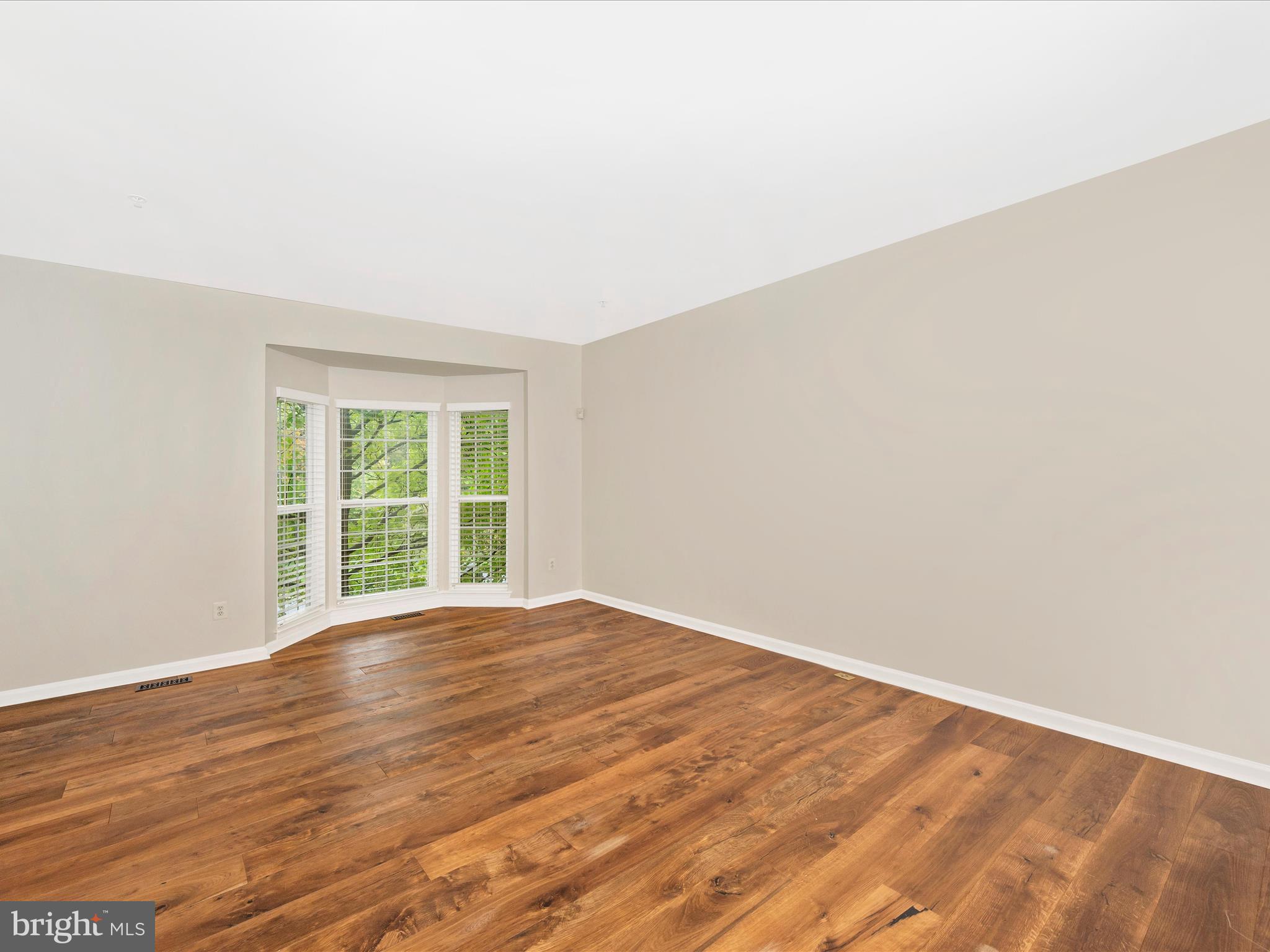 3818 Addison Woods Road Frederick, MD 21704 - Photo 6 of 67 Living Room