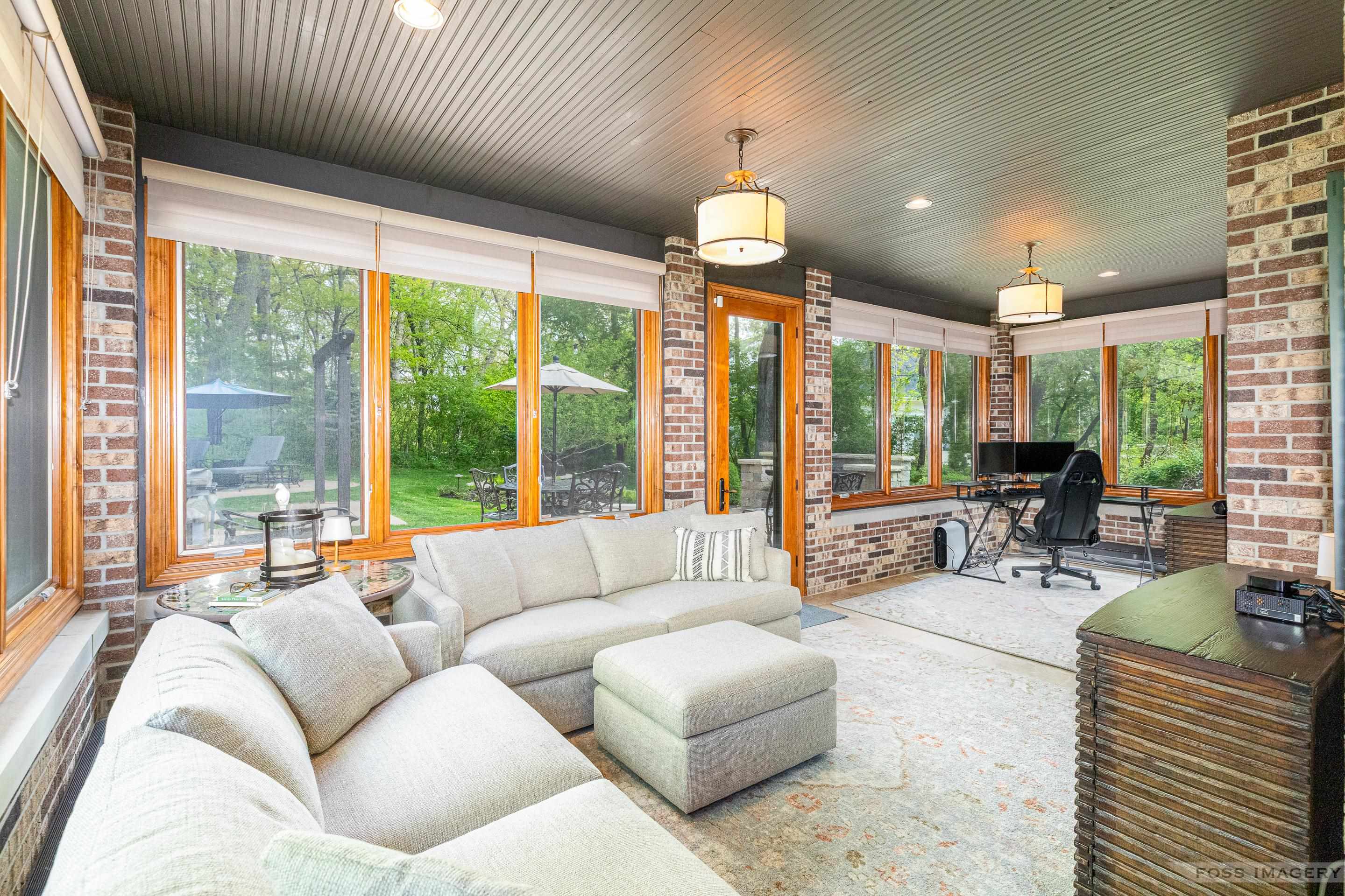 4574 Bishops Court Middleton, WI 53562 - Photo 20 of 79