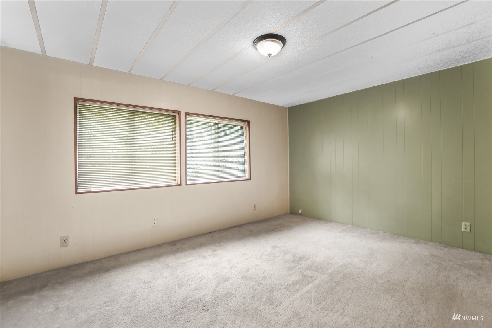 17411 Mountain View Road Northeast Duvall, WA 98019 - Photo 9 of 36 Gallery Image 9