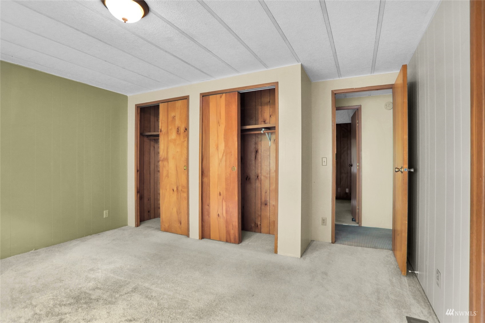 17411 Mountain View Road Northeast Duvall, WA 98019 - Photo 10 of 36 Gallery Image 10