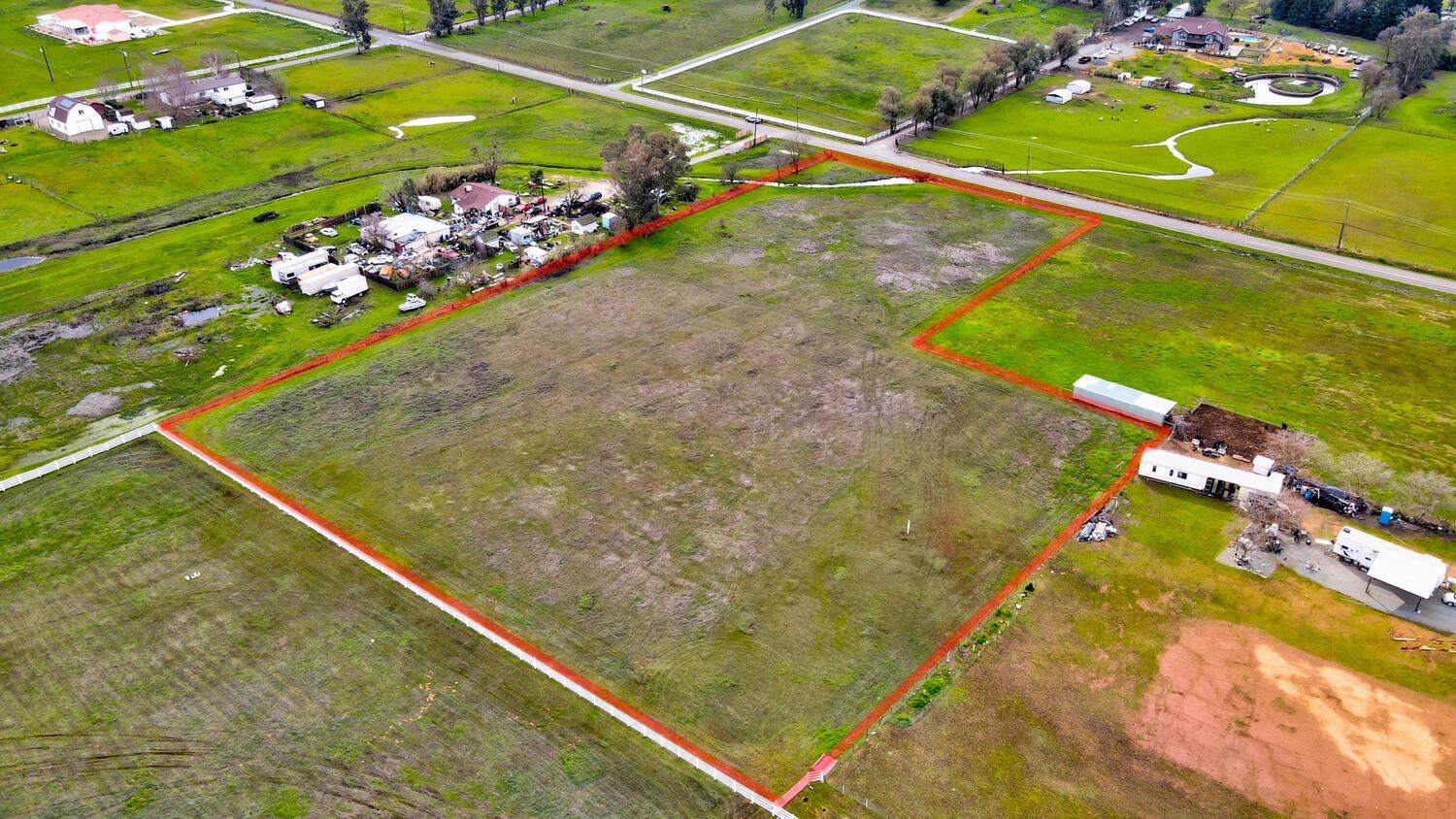 0 Colony Road Wilton, CA 95693 - Photo 5 of 28 a view of a indoor basketball court