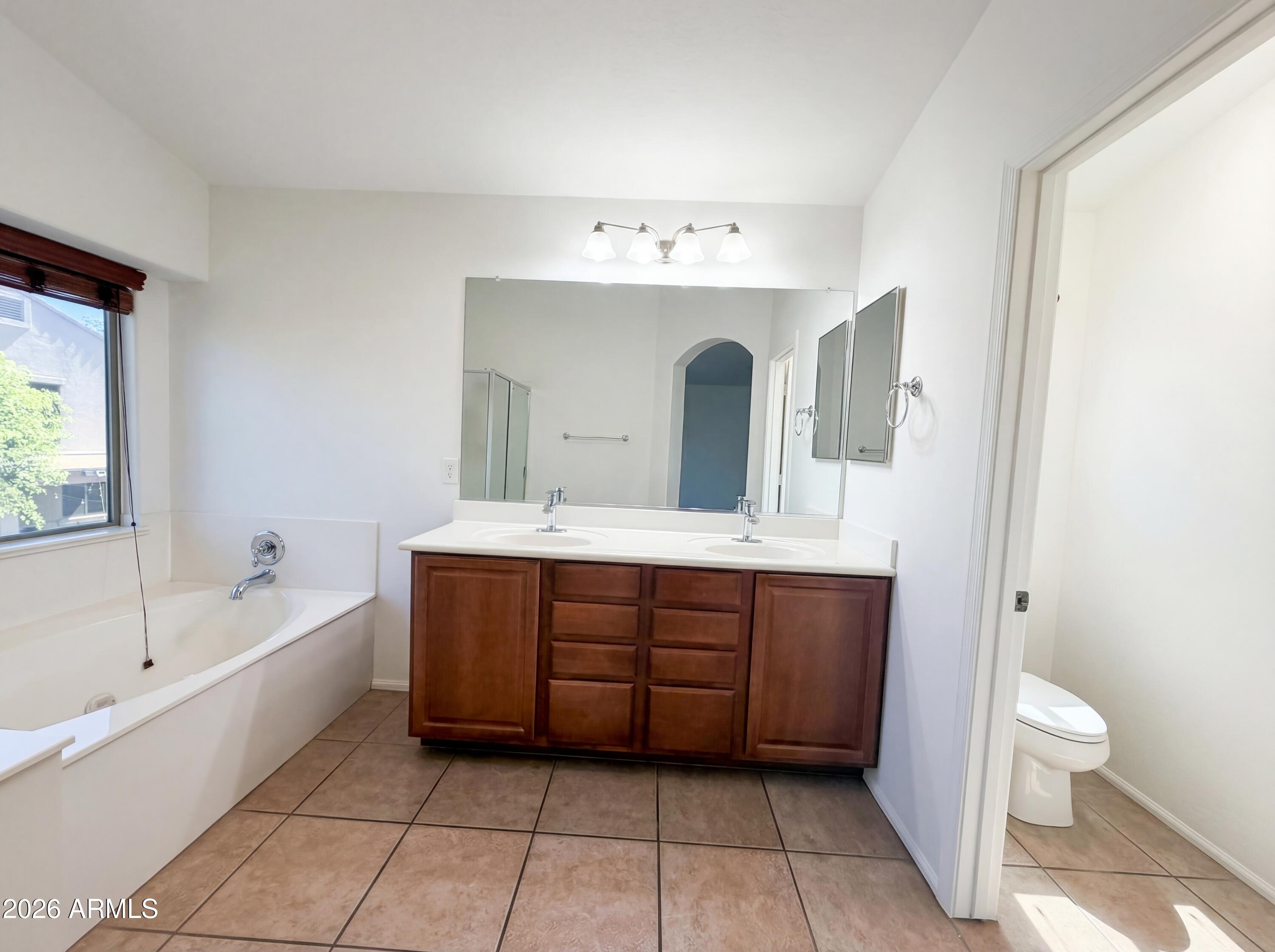 2634 East Ridge Creek Road Phoenix, AZ 85024 - Photo 37 of 39