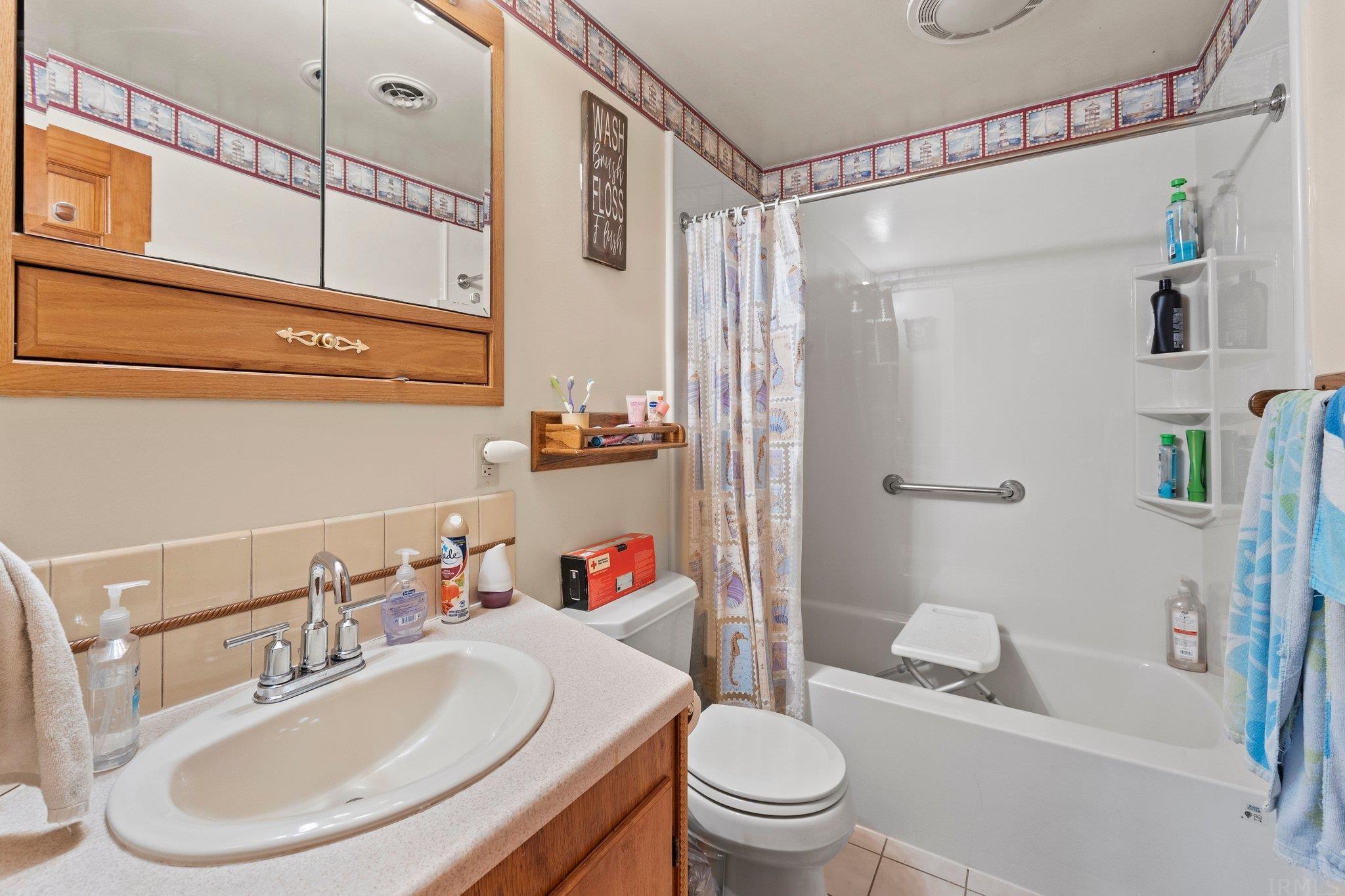 12506 Winchester Road Fort Wayne, IN 46819 - Photo 13 of 25