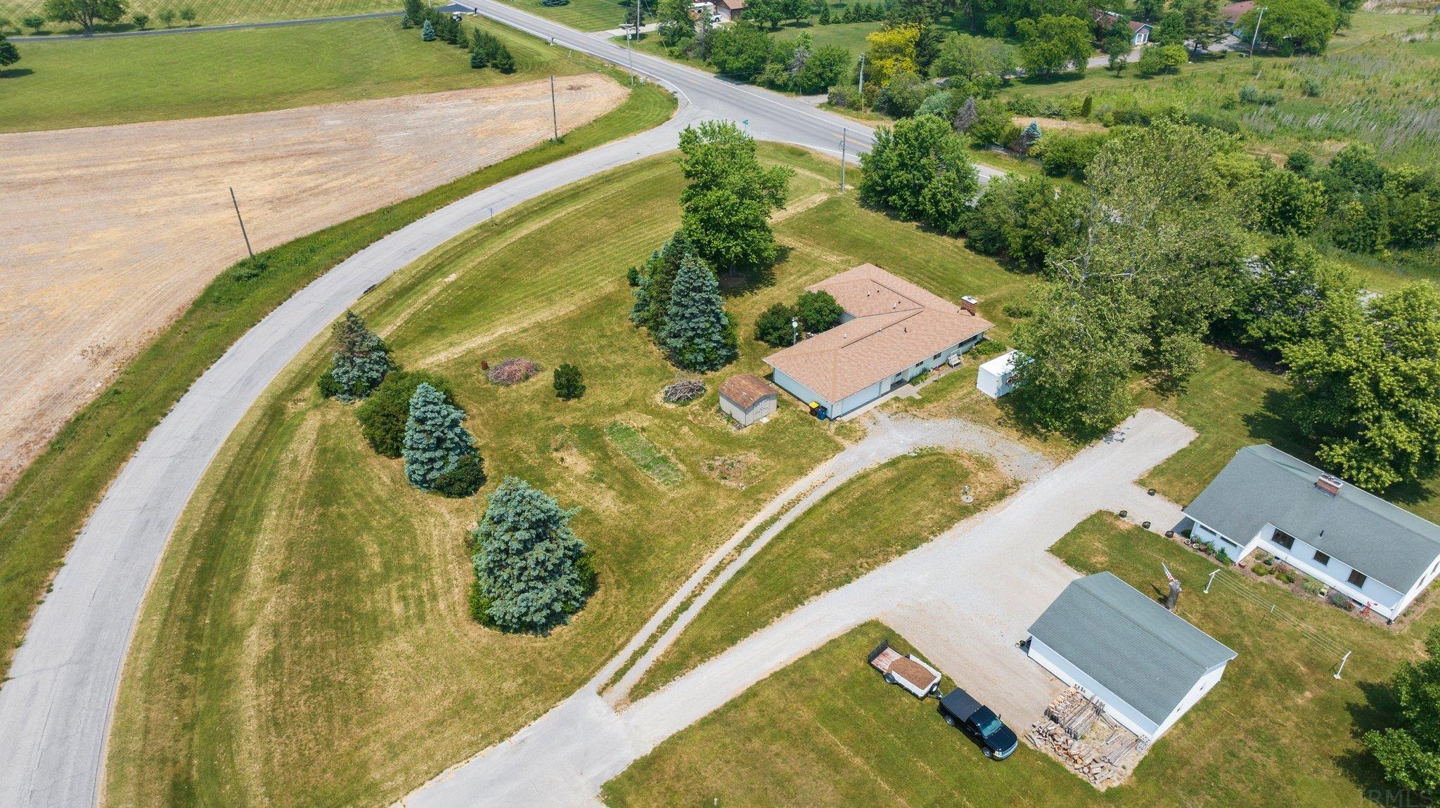 12506 Winchester Road Fort Wayne, IN 46819 - Photo 2 of 25