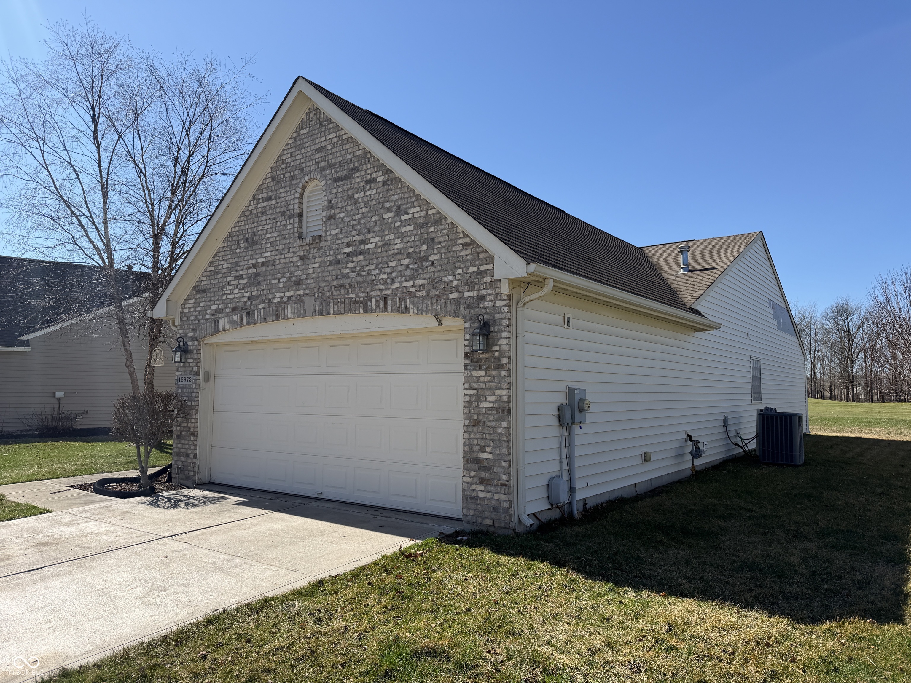 18973 Course View Road Noblesville, IN 46060 - Photo 2 of 29