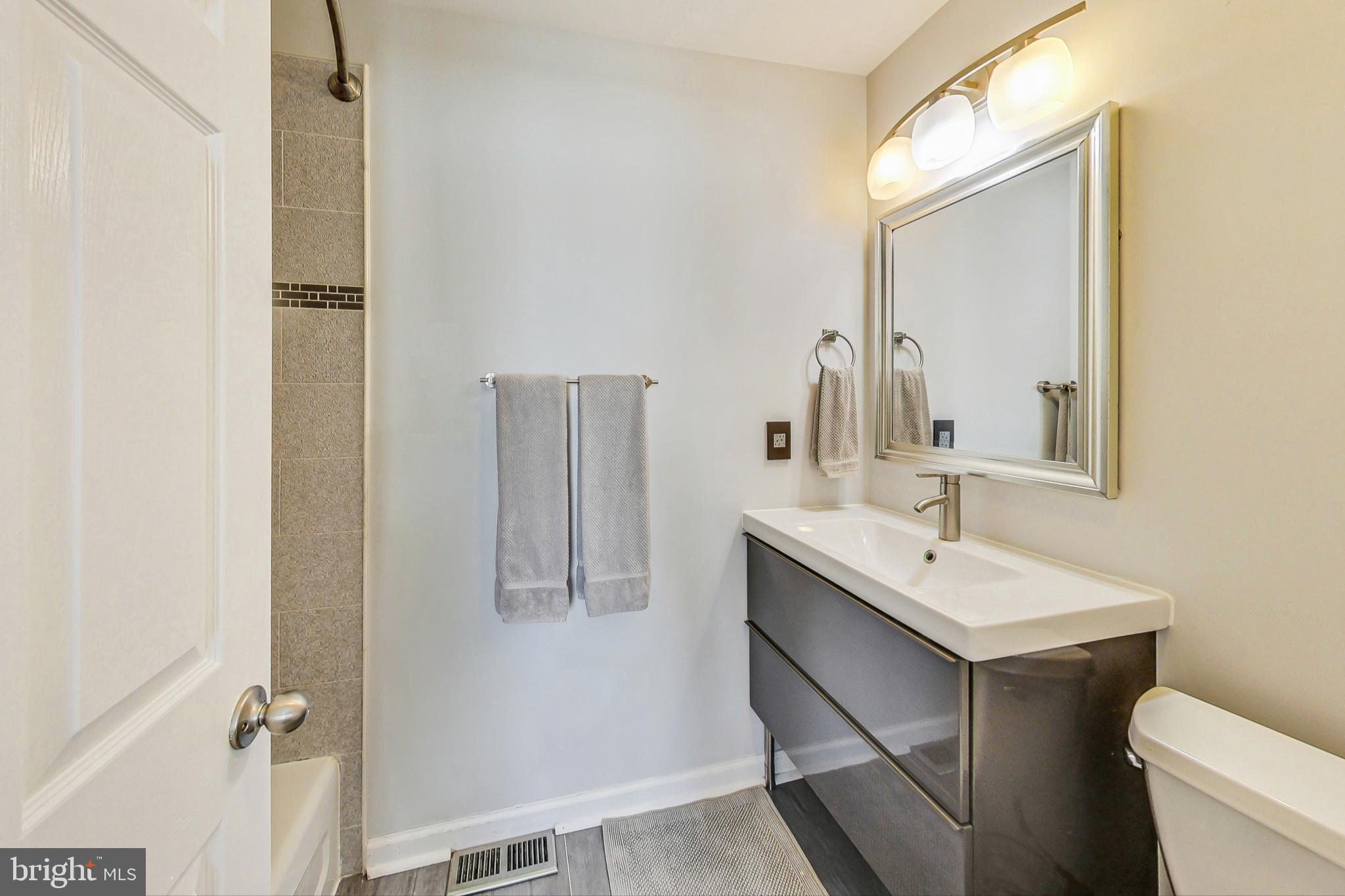 23 O Street Southwest, Unit 23 Washington, DC 20024 - Photo 18 of 35