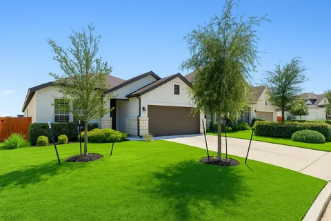 $699,000 | 5713 Alamosa Clearing Drive, Lakeway, TX 78738