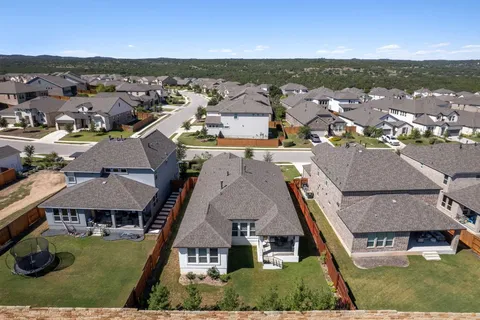 $699,000 | 5713 Alamosa Clearing Drive, Lakeway, TX 78738
