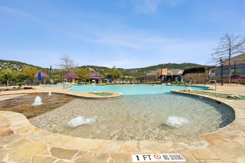 $699,000 | 5713 Alamosa Clearing Drive, Lakeway, TX 78738