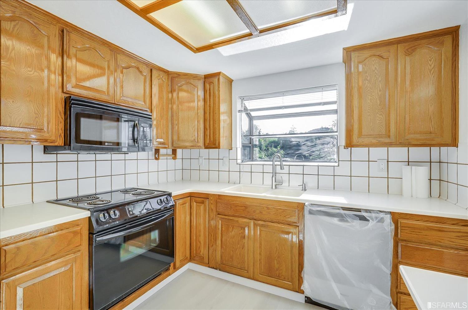 5405 Valley View Road El Sobrante, CA 94803 - Photo 13 of 49 Gallery Image 13