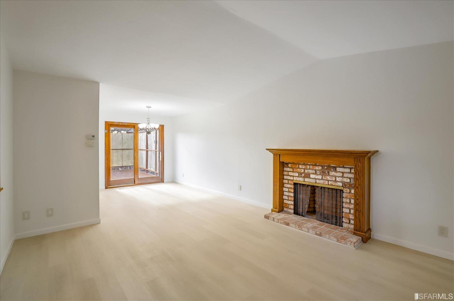 5405 Valley View Road El Sobrante, CA 94803 - Photo 9 of 49 Gallery Image 9