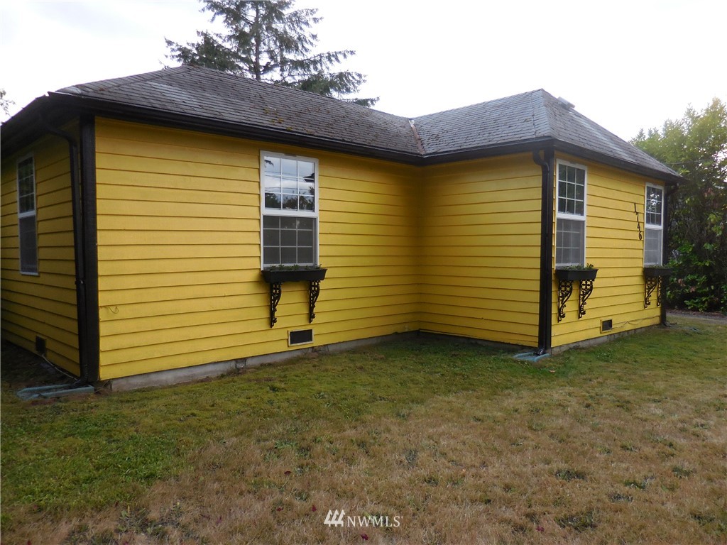 1746 Southeast Salmonberry Road Port Orchard, WA 98366 - Photo 5 of 36 Gallery Image 5