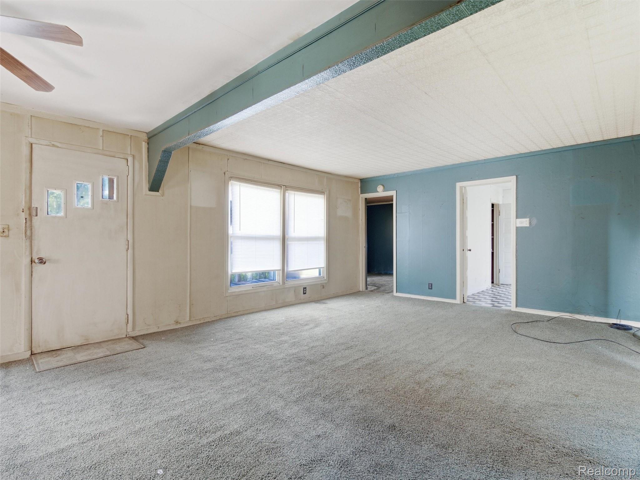 14656 Bryce Road Capac, MI 48014 - Photo 5 of 10 05-DSC05015.jpg
