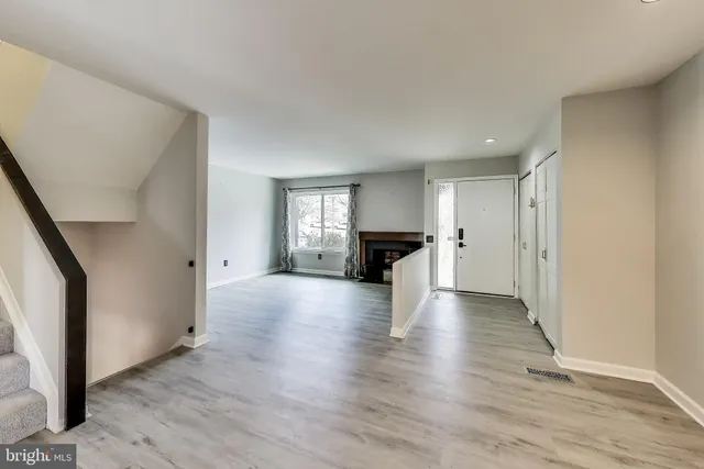 $2,800 | 18509 Owl Run Way, Germantown, MD 20874