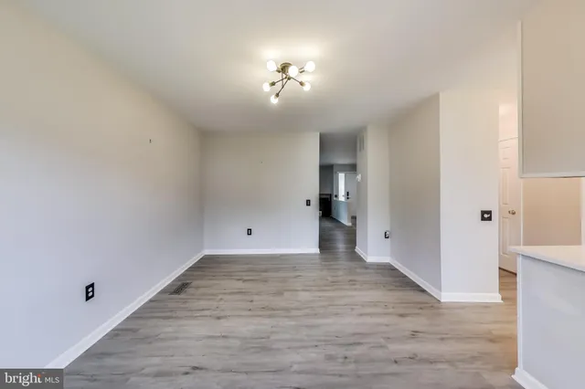 $2,800 | 18509 Owl Run Way, Germantown, MD 20874