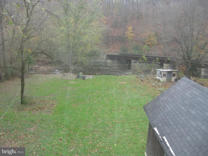 913 Wagontown Road Coatesville, PA 19320 - Photo 7 of 10