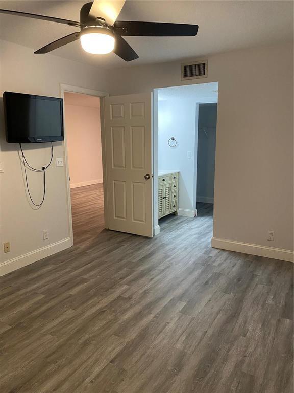 3350 Jaywood Terrace, Unit J122 Boca Raton, FL 33431 - Photo 7 of 10 J122- Pic 7