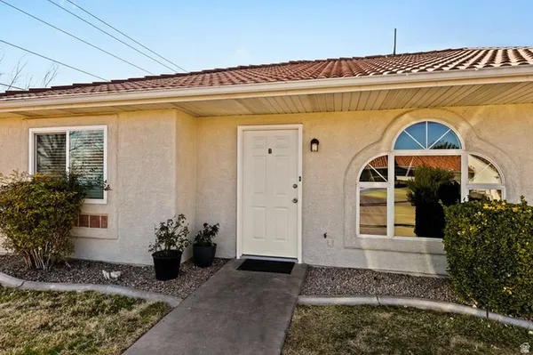 $730,000 | 2550 East 610 North, Unit AB, St. George, UT 84790