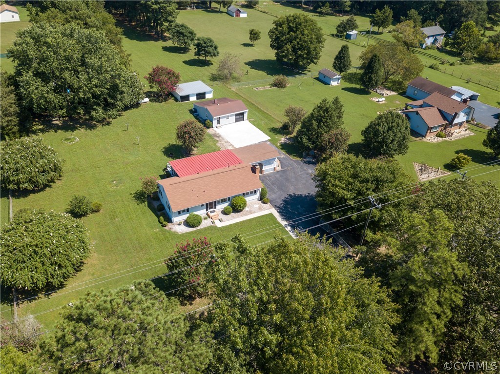 14911 Rowlett Road Chesterfield, VA 23838 - Photo 47 of 50 an aerial view of a house with a garden