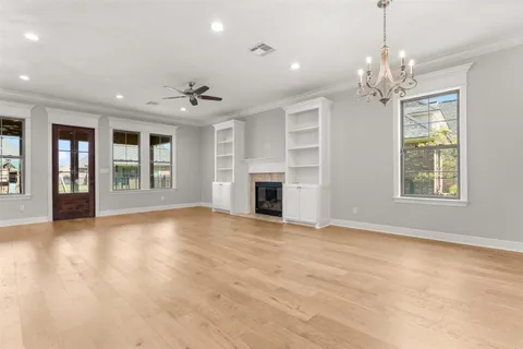 $570,000 | 6511 White Oleander Circle West, Lake Charles, LA 70605